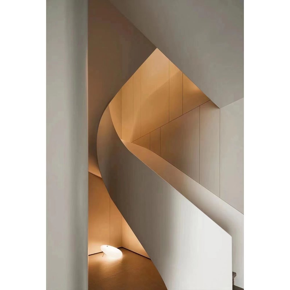 White Minimal Staircase - Image 3